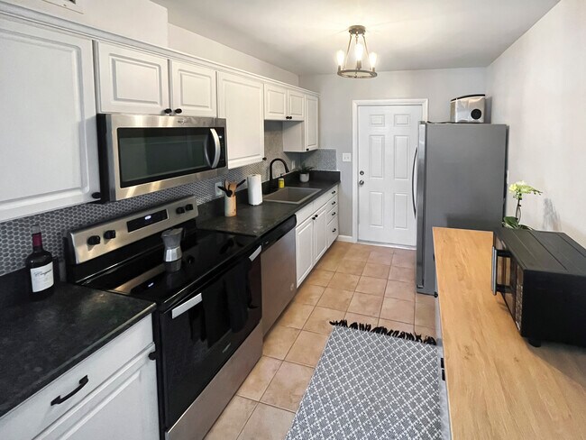 Photo - 1100 NW 16th St House