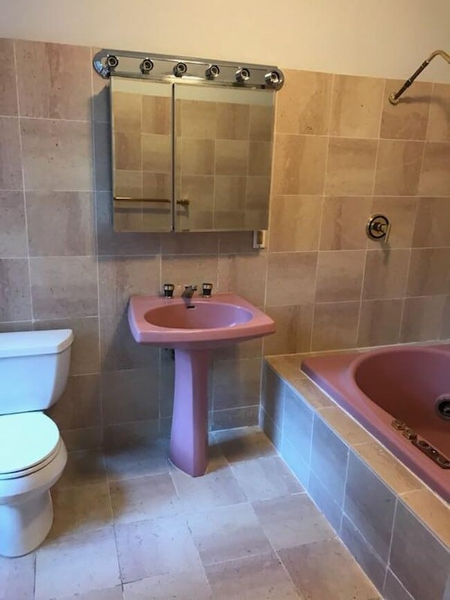 Photo - Back Bay Apartment