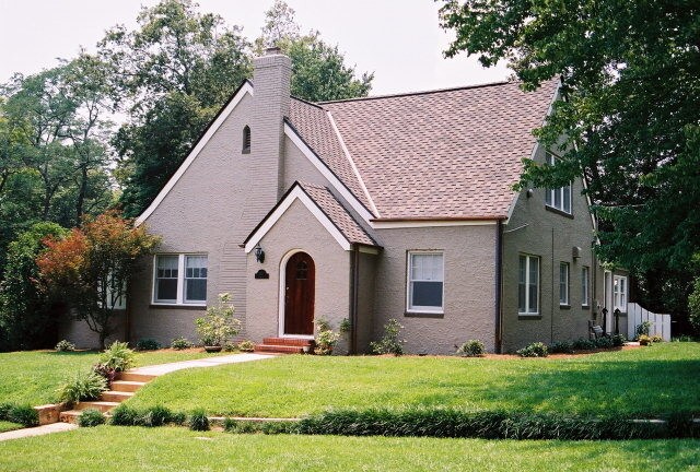 Primary Photo - 223 Trafalgar St
