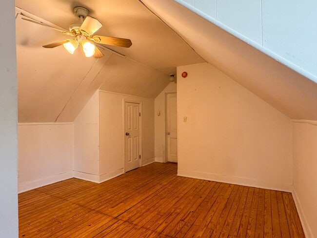 Building Photo - 334 Jackson Ave