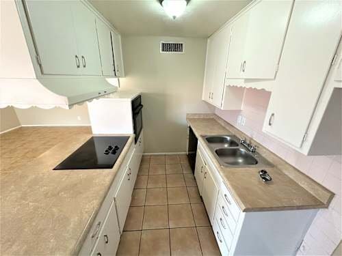 Foto del edificio - 3890 W Ocotillo Rd