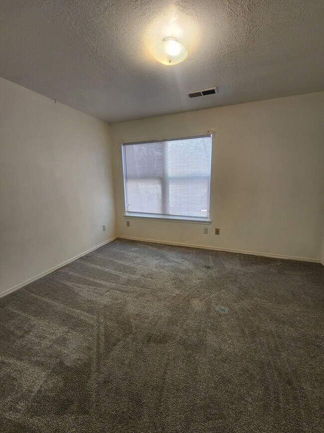 Foto del edificio - Charming Townhome in Southeast Albuquerque