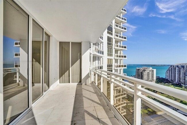 Building Photo - 901 Brickell Key Blvd