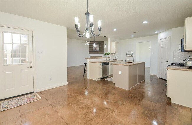 Building Photo - 17722 Meadow Crossing Ln