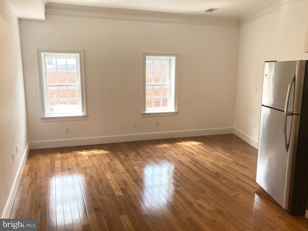 Primary Photo - 1426-1428-1428 Wisconsin Ave NW