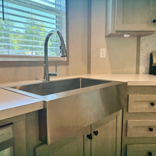 Foto del edificio - 118 Zoe Ave