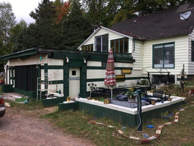 Building Photo - 548 County Road 545