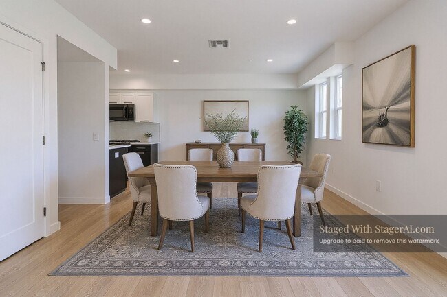 Foto del edificio - 4 Bed | 4.5 Bath | 2024 Construction | Tow...