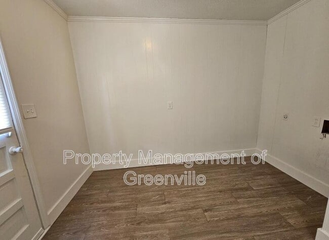 Photo - 220 Piney Mountain Rd House