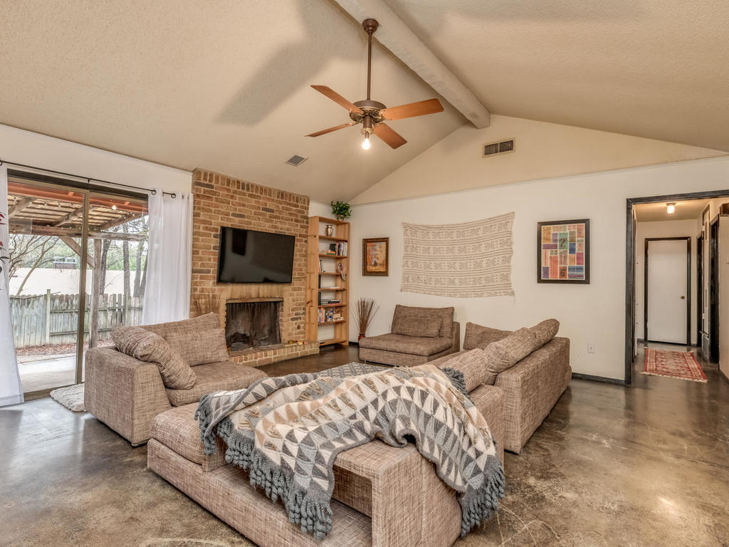 1308 Barrington Dr, Austin, TX 78753 House Rental in Austin, TX