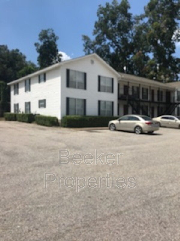 Primary Photo - 2114 10th St
