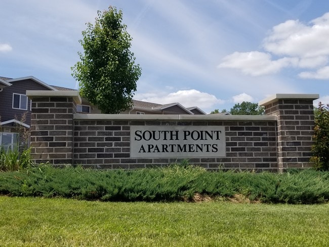 Building Photo - South Point Apartment
