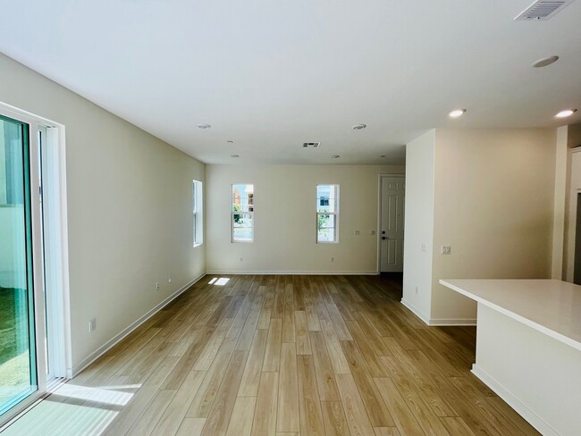 Foto del edificio - 27057 Trail View Ln