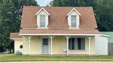 Building Photo - 477 W Tulsa St
