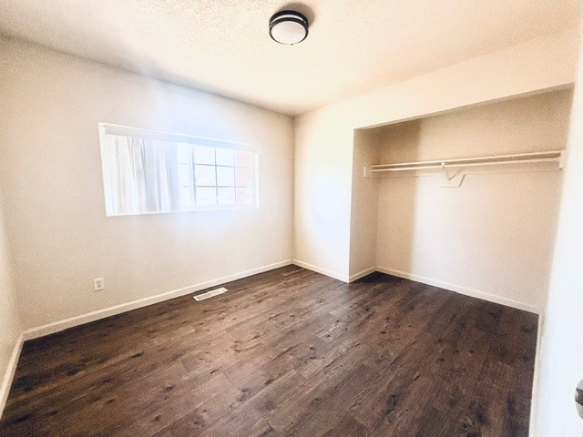 Building Photo - 960 Mckay Ct
