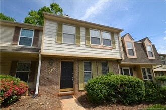 Building Photo - 4326 Halliwell Dr