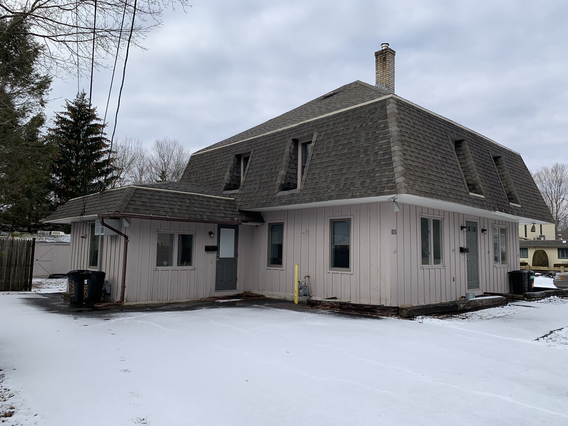 162 South St Unit First, Plainville, MA 02762 Apartments in