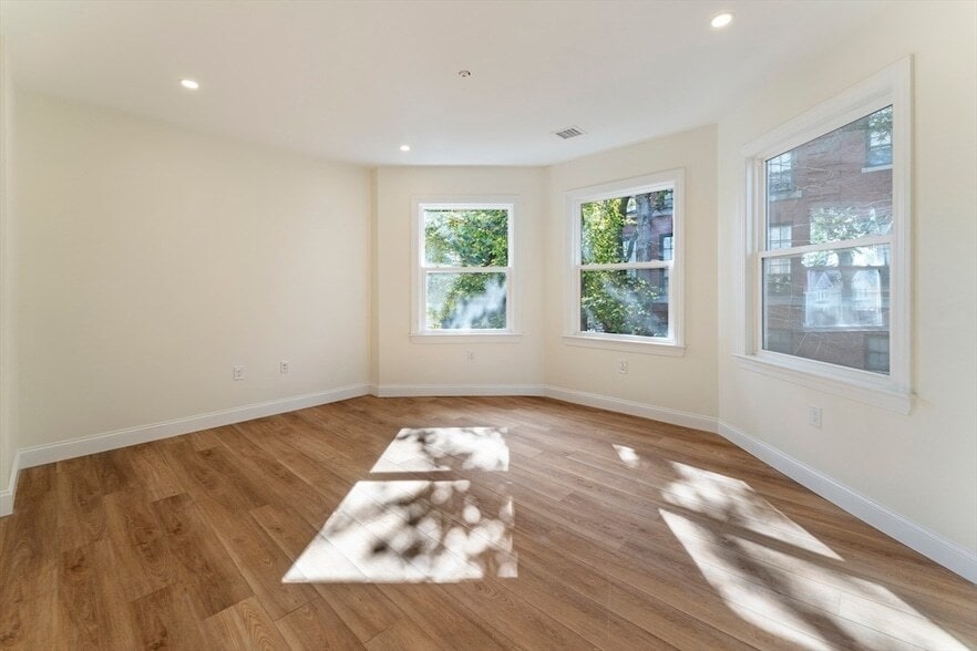 Photo - 27 Perrin Street Unit 1