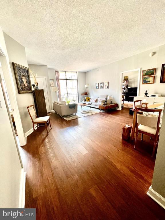 Primary Photo - 1111 25th St NW