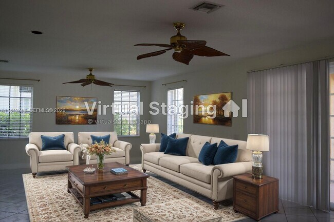 Foto del edificio - 991 Crestview Cir