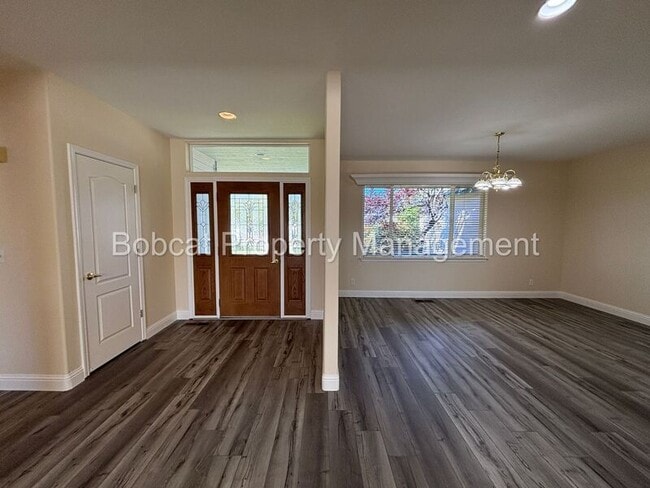 Building Photo - 2963 Hot Springs Dr