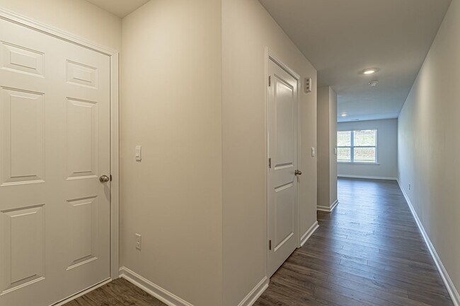 Building Photo - Price Improvement! Brand New Townhouse in ...