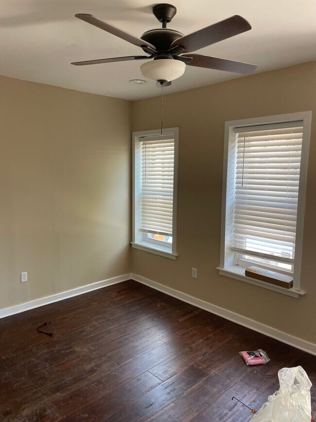 Building Photo - Updated Home - Pottstown - OPEN HOUSE THIS...