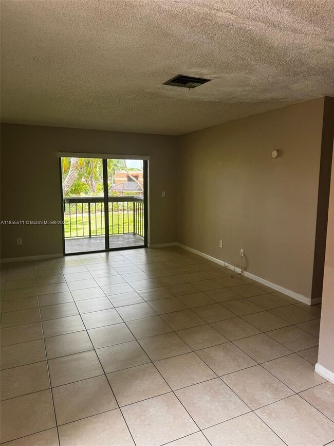 Foto del edificio - 6023 10th Ave N