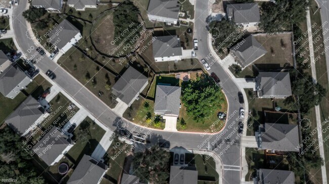 Building Photo - 4 br, 3.5 bath House - 113 Driftwood Hills...