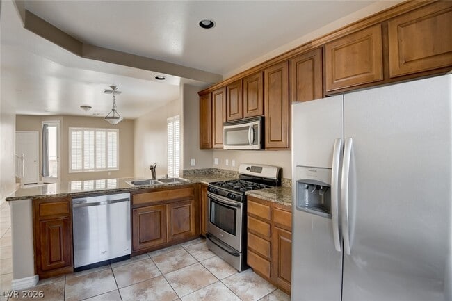 Building Photo - 1713 Bamboo Rain Ave