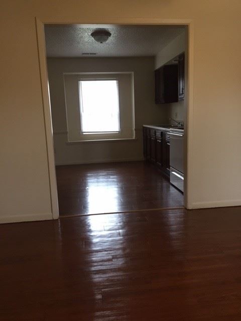 Foto del edificio - 2 br, 1 bath House - 1049 S. Colgate