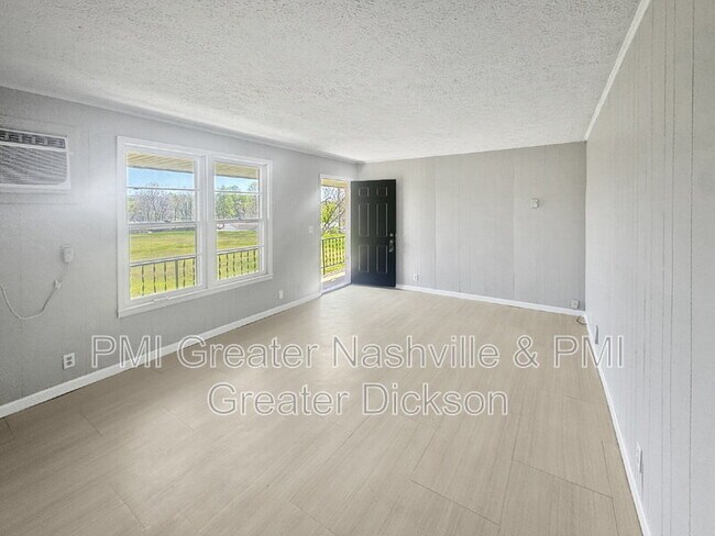 Foto del edificio - 542 Ashe Ave