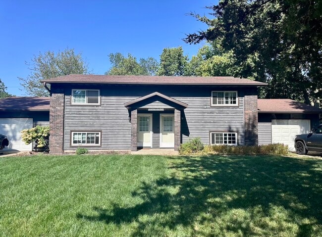 Building Photo - 1636 Lawney Ct