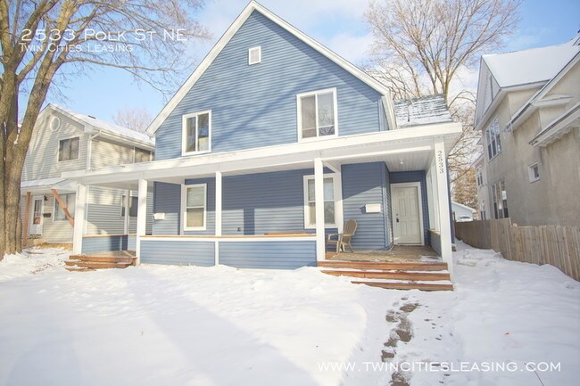 Building Photo - 2533 Polk St NE