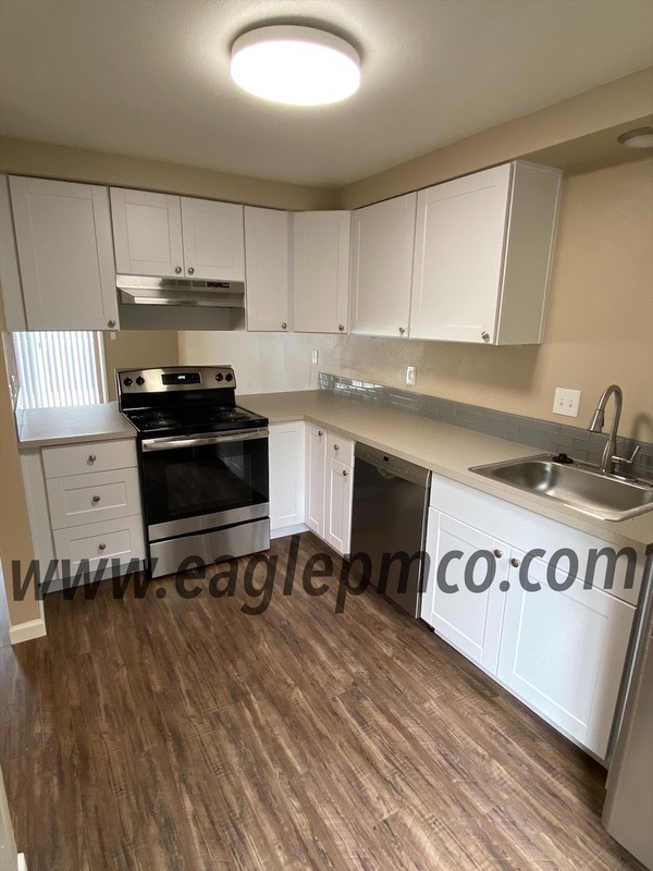 Building Photo - 12486 SE 60th Ct