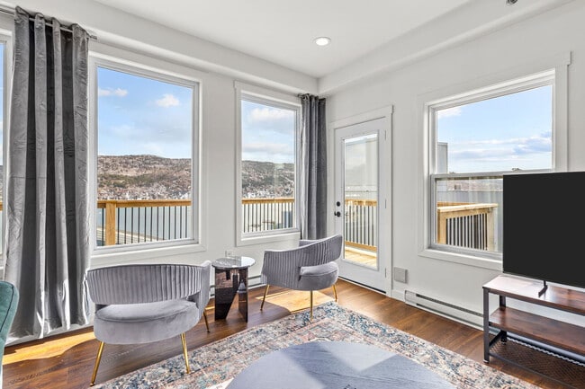 Photo du bâtiment - 141 Duckworth St