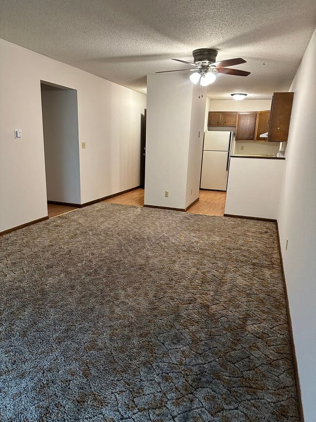 Foto del edificio - One Bedroom