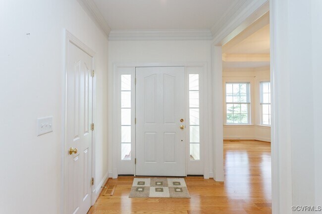 Foto del edificio - 11400 Pinedale Dr