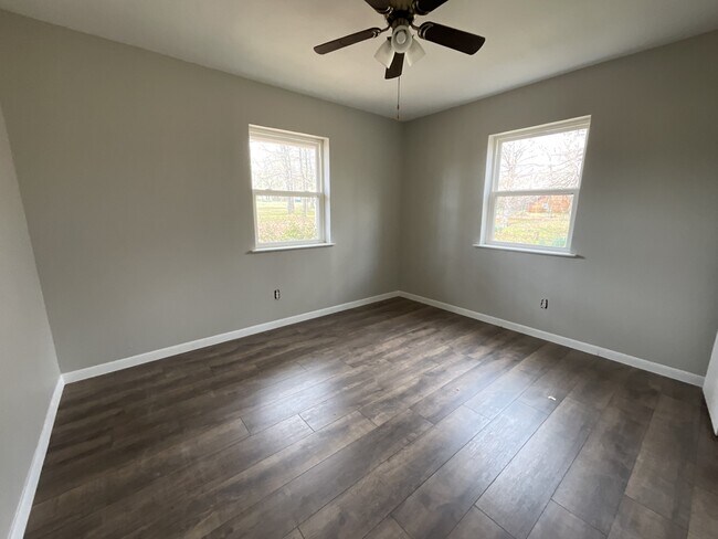 Foto del edificio - 680 Cherry Creek Ln