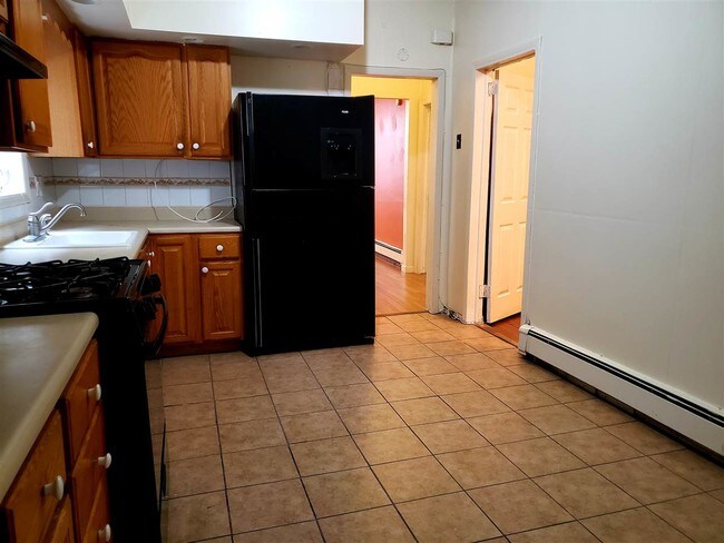 Foto del edificio - 283 Linden Ave