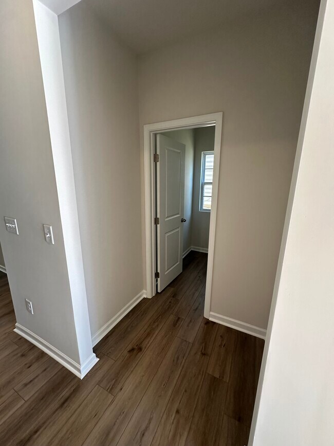 Foto del edificio - 220 Paneer Ln