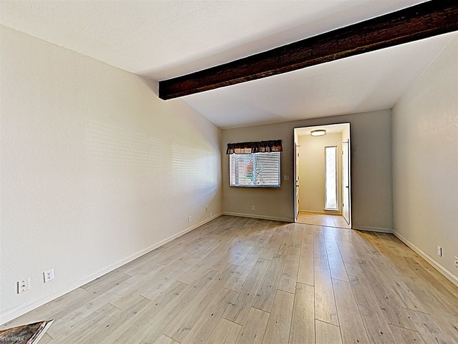 Building Photo - 6955 Greenback Ln
