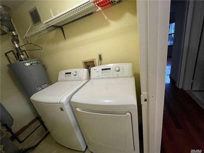 Foto del edificio - 365 Hart St