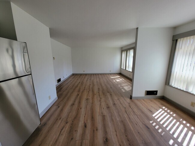 Foto del edificio - 2204 Assumption St