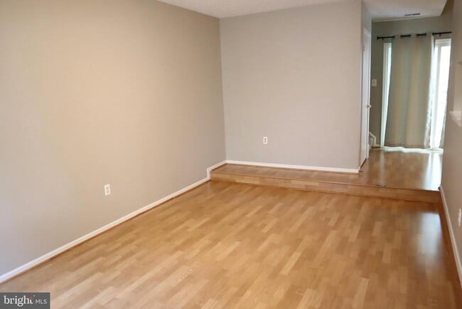 Building Photo - 19 Ohara Ct