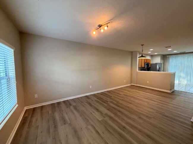 Building Photo - NEWLY UPGRADED 2BD/2.5 BATH TOWNHOME IN THE EXCLUSIVE WYNCHASE COMMUNITY!!
