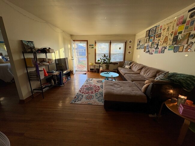 Foto del edificio - 901 E Scott St