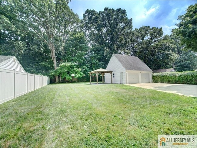 Building Photo - 213 Milltown Rd