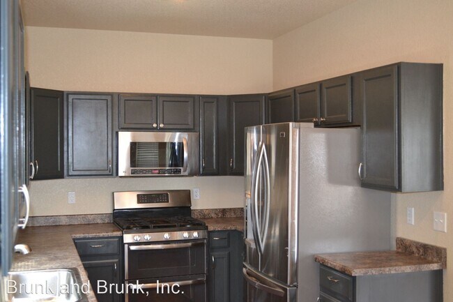 Building Photo - 4 br, 4 bath House - 10588 Deer Meadow Circle