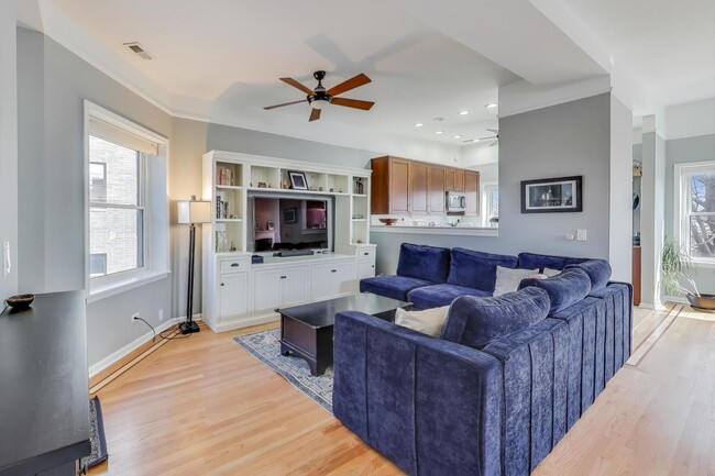 Foto del edificio - 5732 N Hermitage Ave